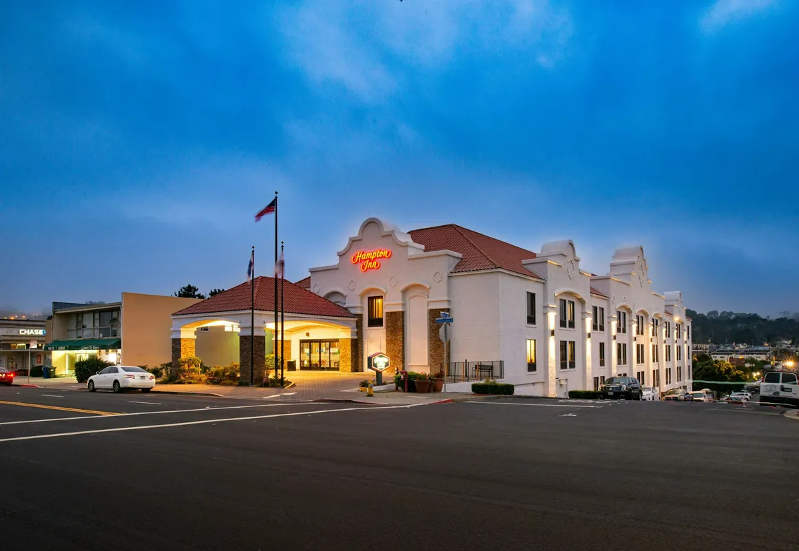 Hampton Inn San Francisco-Daly City hotel hero