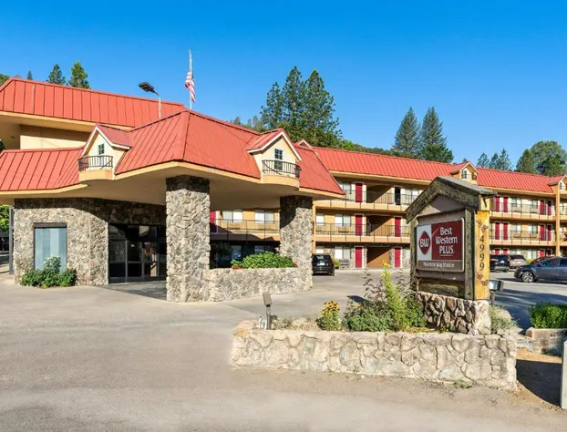 Best Western Plus Yosemite Way Station Motel hotel detail image 1
