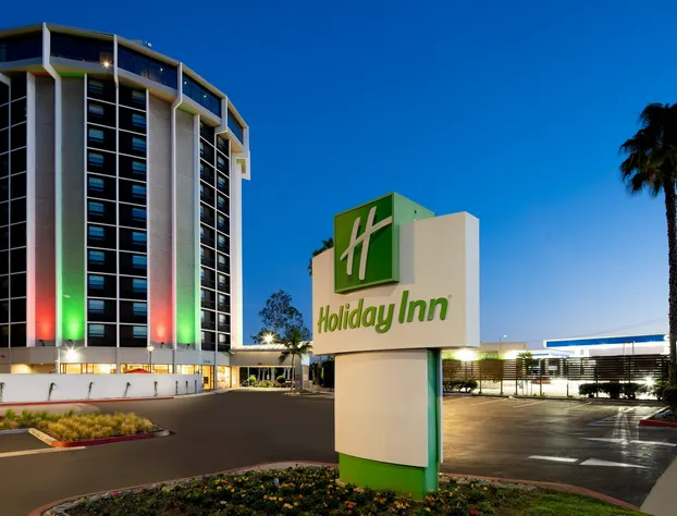Holiday Inn Long Beach Airport Hotel and Conference Center by IHG hotel detail image 1