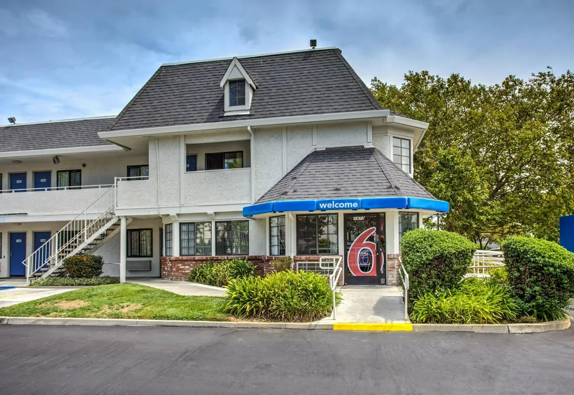 Motel 6 Fairfield, CA - North hotel hero