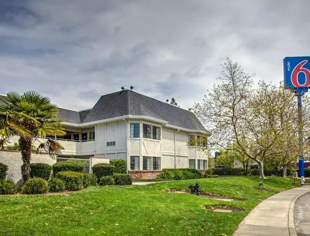 Motel 6 Fairfield, CA - North hotel detail image 1