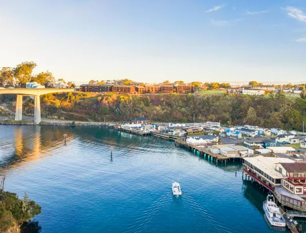 Harbor Lite Lodge hotel detail image 4