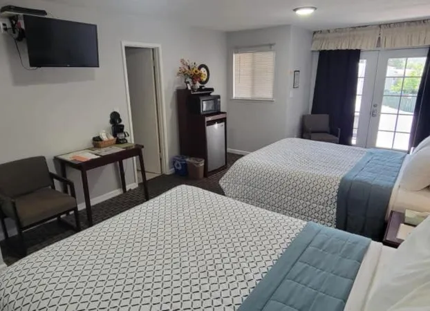 5th Street Inn hotel detail image 3