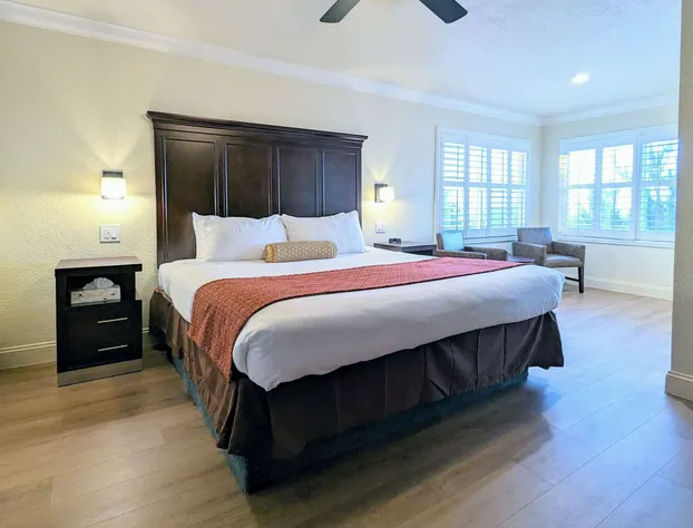 Clarion Collection Wilkie's Inn Pacific Grove - Monterey hotel detail image 4