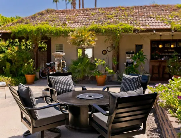 LaMaison Palm Springs hotel detail image 2