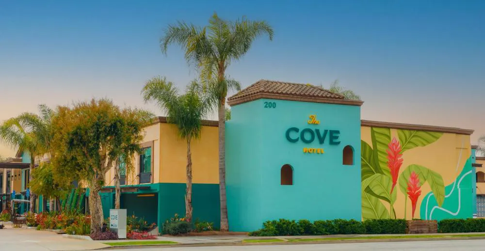 The Cove Hotel, Long Beach hotel hero