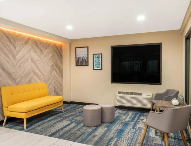 Days Inn by Wyndham Merced / Yosemite Area hotel detail image 2