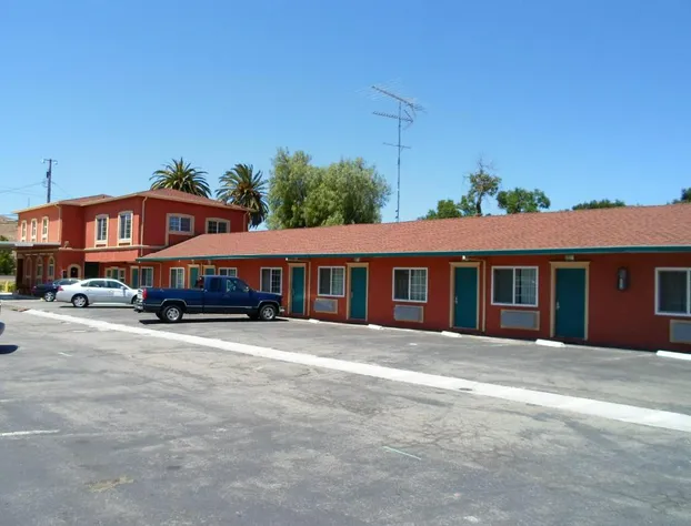 Budget inn hotel detail image 3