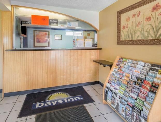 Days Inn by Wyndham in San Bernardino hotel detail image 3
