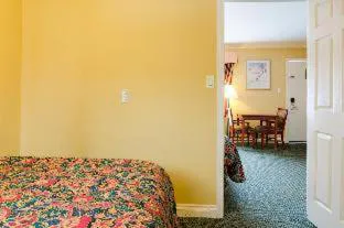 Redondo Inn and Suites hotel detail image 4