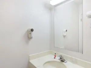 Travelodge by Wyndham Los Banos CA hotel detail image 2