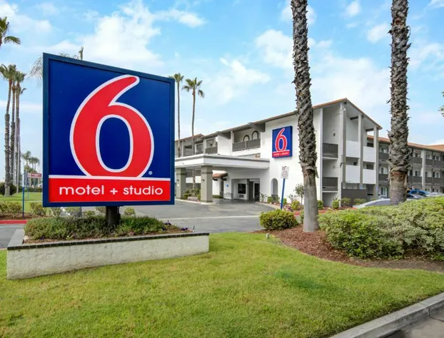 Motel 6 Ontario, CA - Convention Center - Airport hotel detail image 1