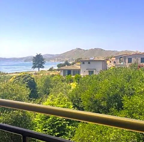 The Cliffs Hotel and Spa hotel detail image 2