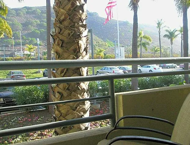 The Cliffs Hotel and Spa hotel detail image 3