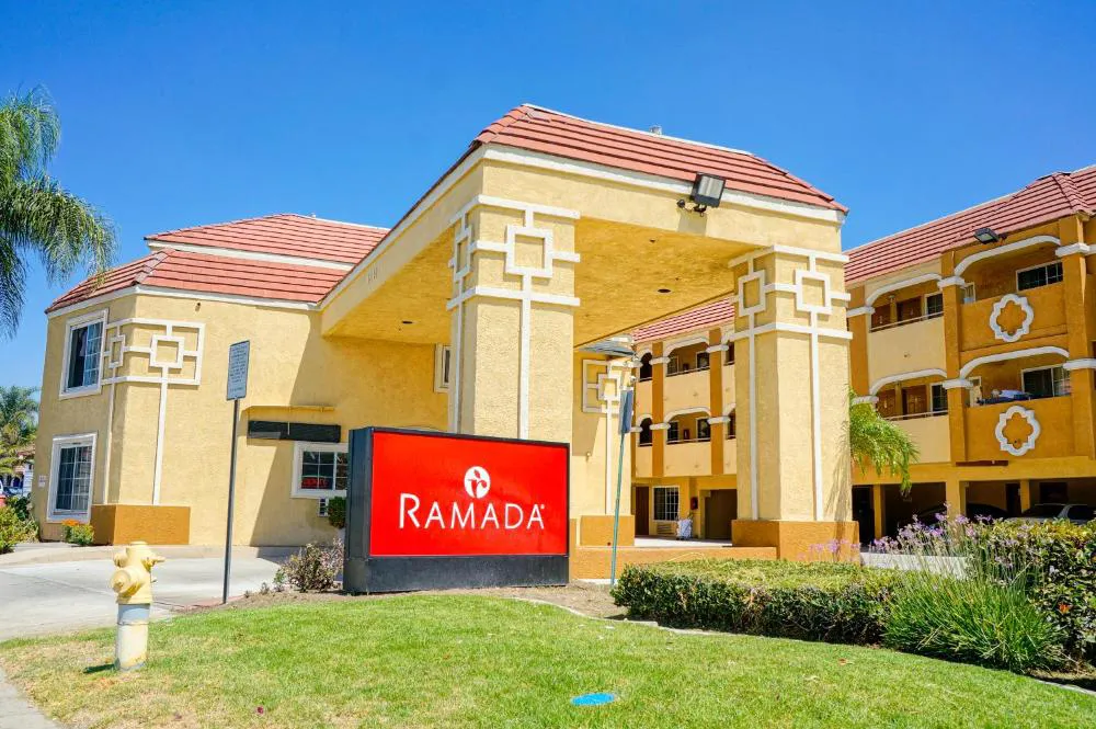 Ramada by Wyndham Ontario hotel hero