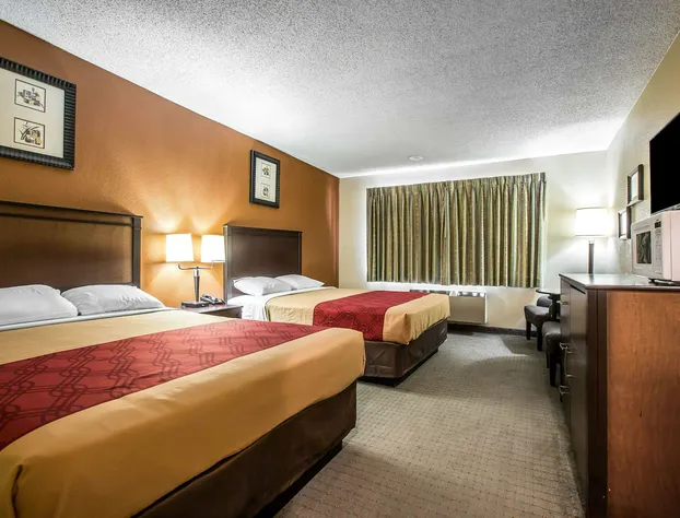 Baymont by Wyndham Ontario hotel detail image 4