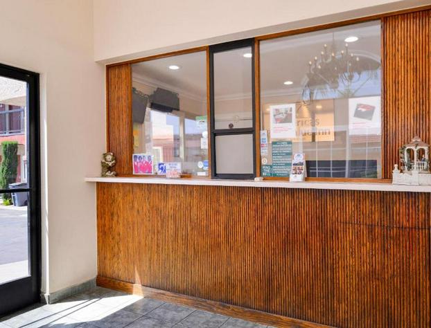 Americas Best Value Inn-Rialto hotel detail image 3