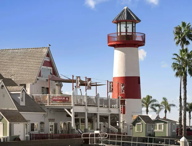 Days Inn by Wyndham Oceanside hotel detail image 4