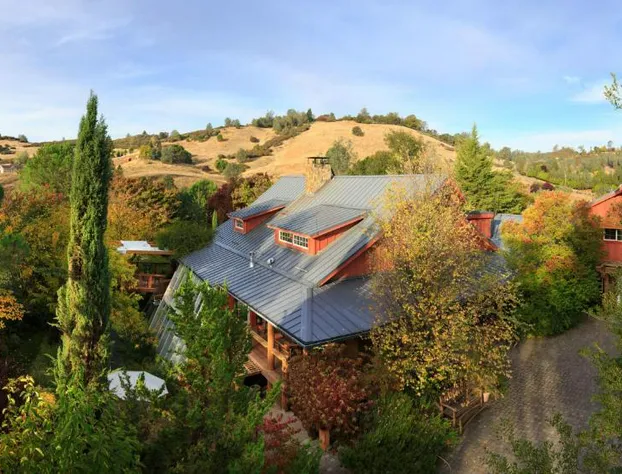 Eden Vale Inn hotel detail image 2