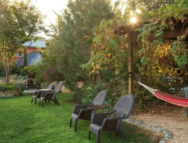 Eden Vale Inn hotel detail image 3