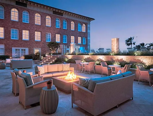 Casa Del Mar hotel detail image 1