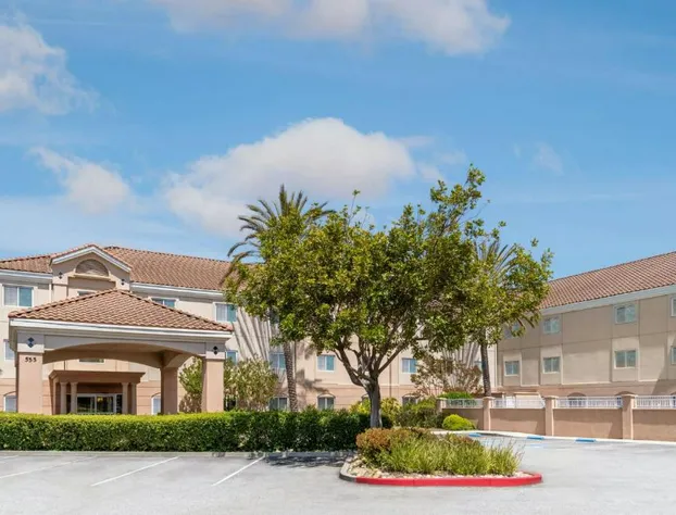 Fairfield Inn & Suites by Marriott San Francisco San Carlos hotel detail image 2