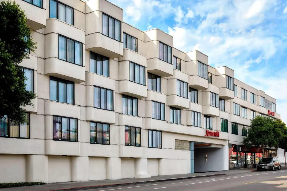 Marriott San Francisco Fisherman's Wharf hotel hero