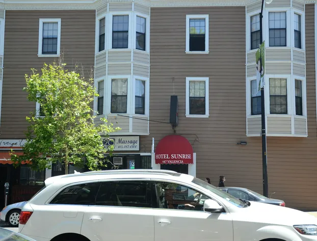 Hotel Sunrise hotel detail image 2