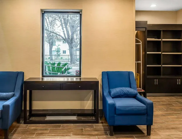 Comfort Suites San Jose Airport hotel detail image 2