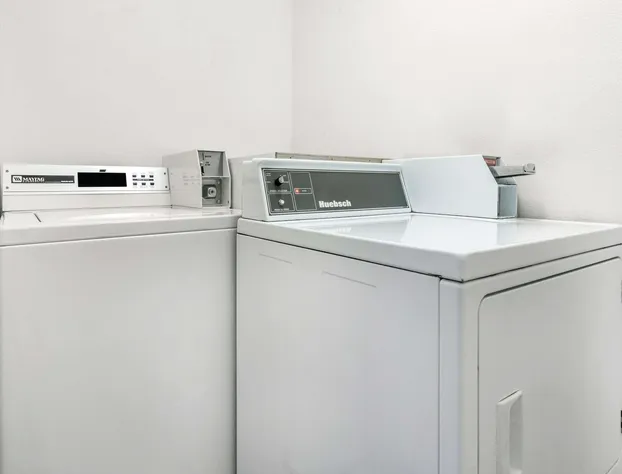 Creekside Inn & Suites hotel detail image 2