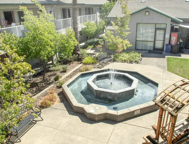 Creekside Inn & Suites hotel detail image 1