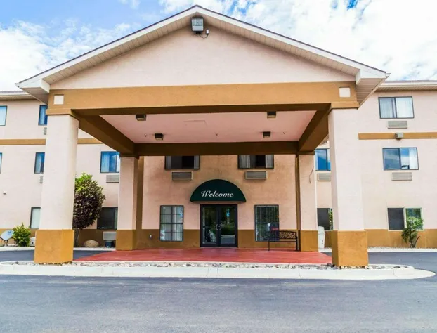 Quality Inn & Suites Montrose - Black Canyon Area hotel detail image 1