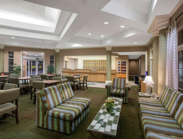 La Quinta Inn & Suites by Wyndham Denver Southwest Lakewood hotel detail image 4
