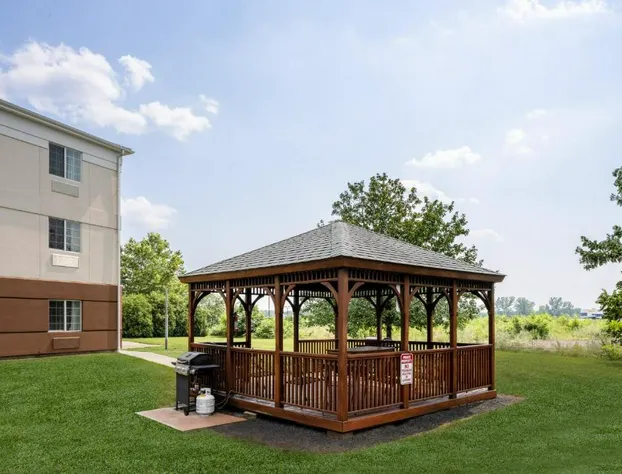 Candlewood Suites Windsor Locks Bradley Arpt by IHG hotel detail image 2