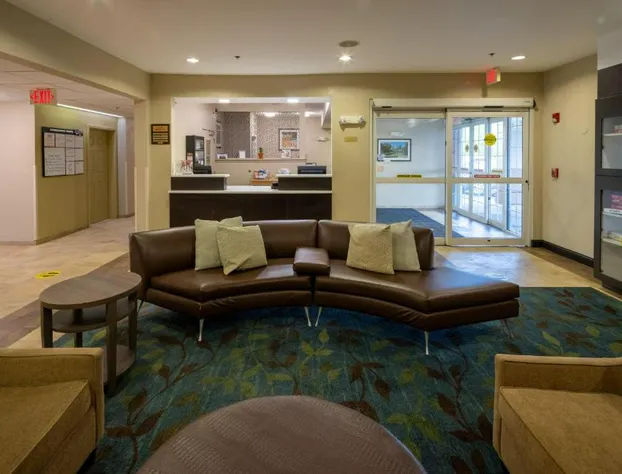 Candlewood Suites Windsor Locks Bradley Arpt by IHG hotel detail image 4