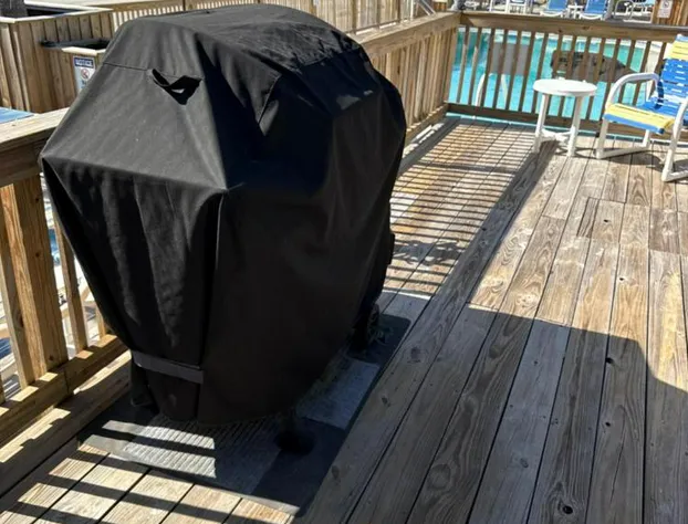 Barefoot Bay Resort & Marina hotel detail image 3