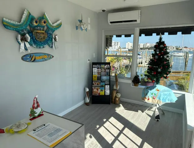 Barefoot Bay Resort & Marina hotel detail image 4