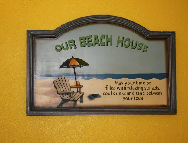 Barefoot Bay Resort & Marina hotel detail image 4