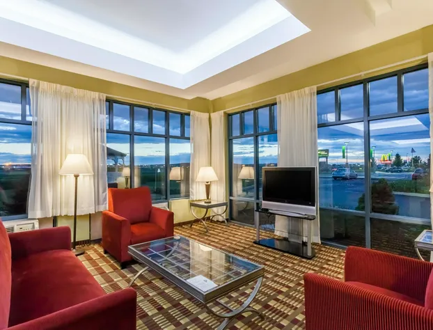 Days Inn by Wyndham Windsor Locks / Bradley Intl Airport hotel detail image 3