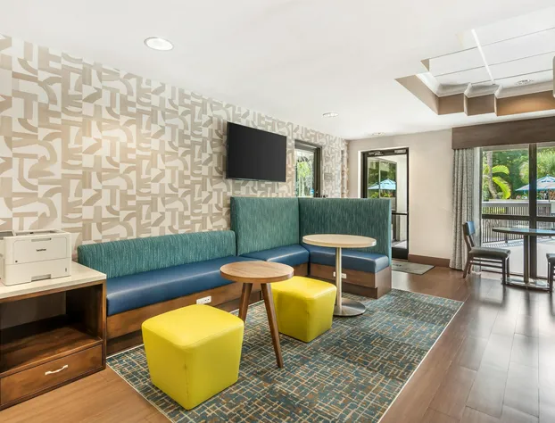 Hampton Inn Fort Myers-Airport & I-75 hotel detail image 2