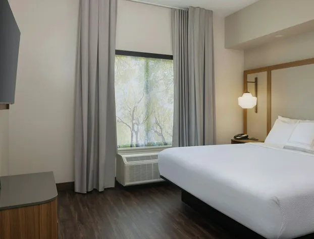 Fairfield Inn & Suites Lake City hotel detail image 2