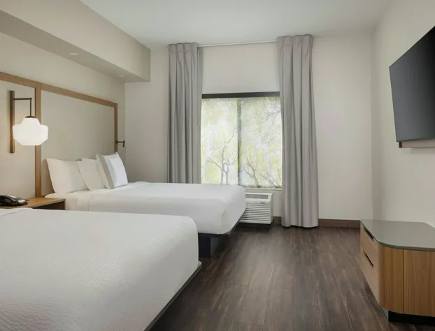 Fairfield Inn & Suites Lake City hotel detail image 4