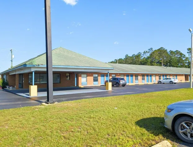 Gateway Inn hotel detail image 1