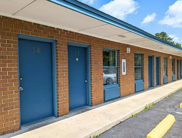 Gateway Inn hotel detail image 2