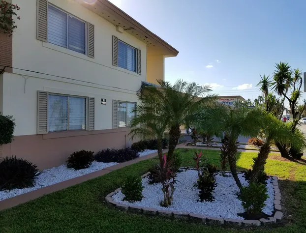 Parkway Inn Airport Motel Miami hotel detail image 2