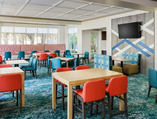 Hilton Garden Inn Orlando at SeaWorld hotel detail image 4