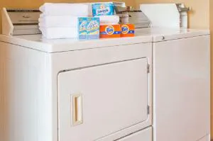 Days Inn by Wyndham Ocala North hotel detail image 4