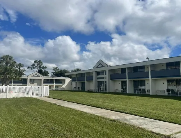 Days Inn by Wyndham Ocala North hotel detail image 3