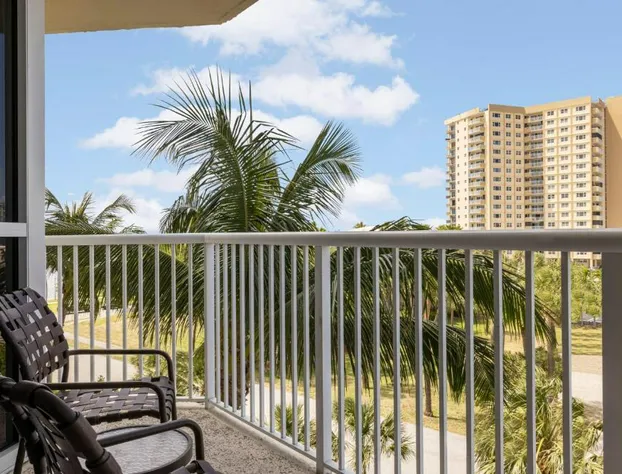 Club Wyndham Santa Barbara hotel detail image 4