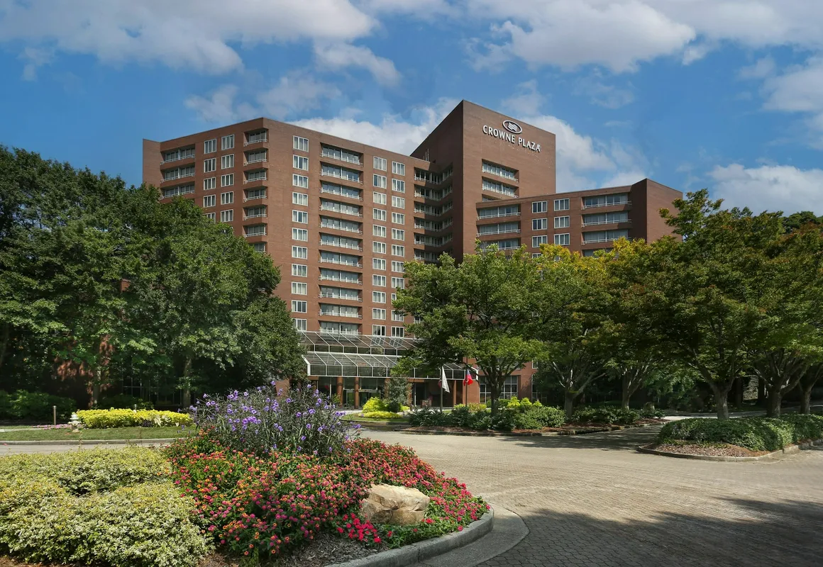 Crowne Plaza Atlanta Perimeter at Ravinia by IHG hotel hero